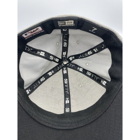 New Era Gray and Red Philadelphia Phillies Baseball Cap - Size 7 Stars USA Rare - Picture 5 of 8